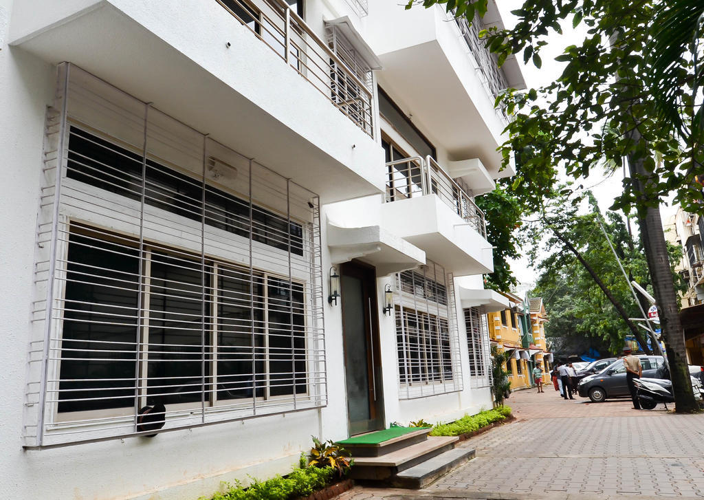 Rama Krishna Executive Apartments 뭄바이 객실 사진